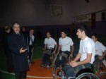 ALI ÇıNAR - Vali Çınar, Engelli Sporculara Malzeme Dağıttı