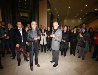 Bayraklı’nın Ressamlarından İlk Sergi