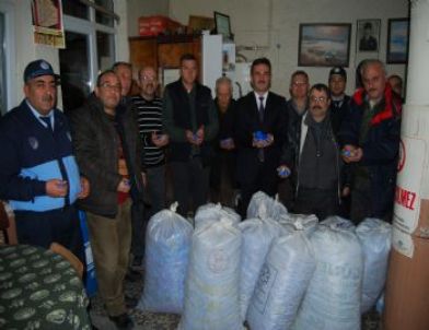 Gemlik Esnafından Özürlülere 20 Sakat Arabası