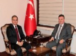 SÜLEYMAN TAPSıZ - Halı İhracatçılar Birliği Başkanı Kaplan'dan Vali Tapsız'a Ziyaret