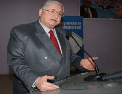 Hasan Celal Güzel Muş’ta