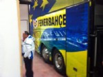 Fenerbahçe Otobüsünde Trabzonspor Yazısı