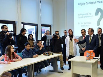 Bakan Dinçer: Program çökecekse çöksün