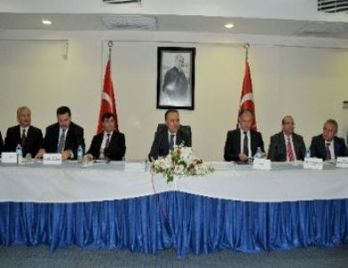 'antalya’da Turizmi Tek Elden Yönetecek Üst Yapıya İhtiyaç Var'