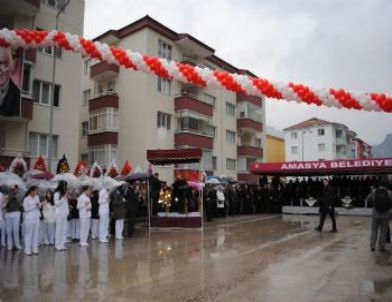 Bakan İle Öğrencinin Serbest Kıyafet Diyalogu