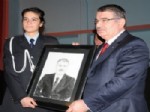 ÇıNARLıK - İçişleri Bakanı Şahin, Askerle Karavanadan Yemek Yedi
