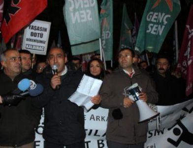 Odtü’lü Öğrencilere Şafak Baskını Ankara’da Protesto Edildi
