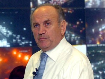 'Ufak bir aksaklıkta maalesef duruyor'