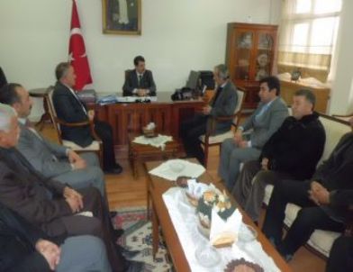 Yeşilder'den Vali Vasip Şahin'e Ziyaret