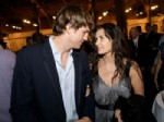 BRUCE WİLLİS - Ashton Kutcher ve Demi Moore boşanıyor