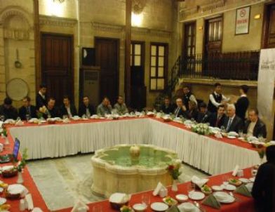 Genç Girişimciler İlk Toplantılarını Cevahir’de Gerçekleştirdi