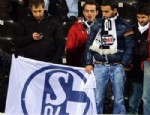 Çarşı'nın Schalke pankartı Cimbom'u çileden çıkaracak