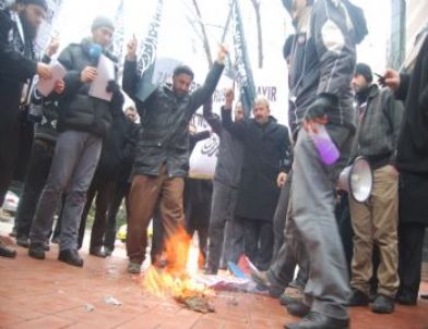 Ankara'da 'abd' Protestosu