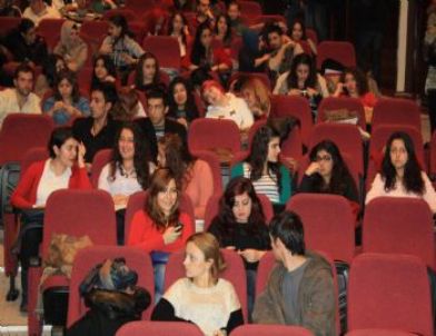 Erciyes Üniversitesinde Levent Kırca Gerginliği