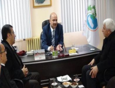 Ak Parti Yöneticilerinden Orman ve Su İşleri Müdürlüğü'ne Ziyaret