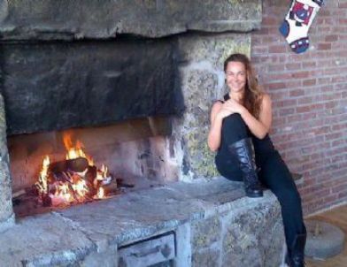 Hülya Avşar Şömine Keyfini Twıtter'dan Paylaştı