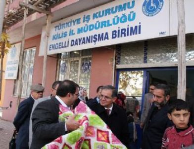 Vali Tapsız, Suriyeli Çocukların Eğitim Gördüğü Okulda İncelemelerde Bulundu