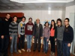 Proje Kulübü Öğrencileri Başkan Ok'u Ziyaret Etti