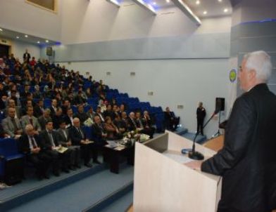 Şanlıurfa’da “Üniversite- Sanayi” İş Birliği Konferansı