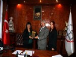 MURAT KARAYILAN - İskenderun’da Başarılı Okullara Ödül