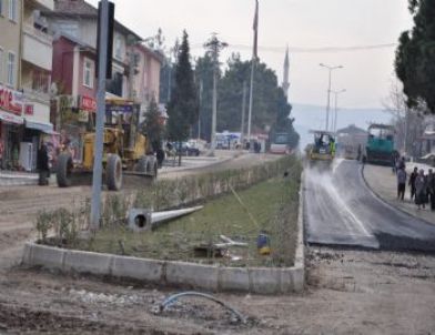 Erbaa’da Asfalt Yol Çalışmaları