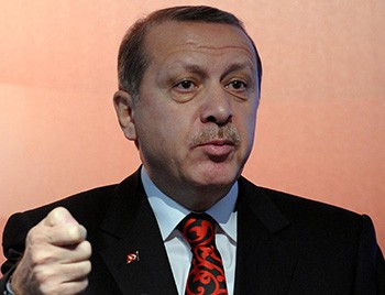Erdoğan: Akif gibi şair olmak yetmez, Akif gibi dindar olmalısınız