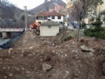 Gümüşhane’de Eski Trafo Binası Park Yapılmak Üzere Belediye Tarafından Yıkıldı
