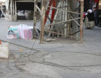 Kopan Elektrik Teli Paniğe Neden Oldu