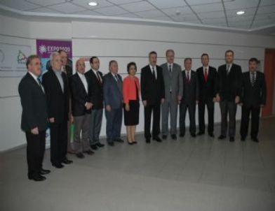 İzmir’in Üniversiteleri Expo 2020 İçin Seferber