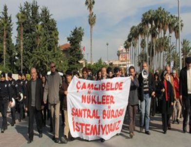 Nükleer Karşıtlarının Cumartesi Eylemi Sürüyor