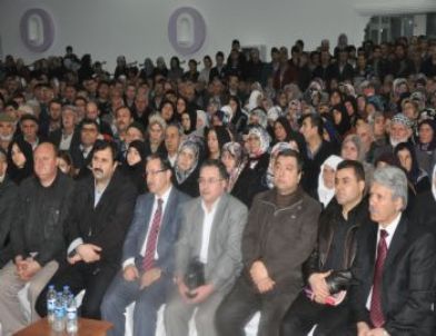 Doç.dr.karataş, Sandıklı’da Konferans Verdi