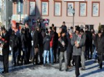 Erzurum’da Yılbaşı Nedeniyle Vatandaşlara Çam Fidanı Dağıtıldı