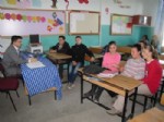 TÜRKÇE ÖĞRETMENI - Hisarcık Atatürk İlkokulunda Şiir Dinletisi Egzersiz Çalışması