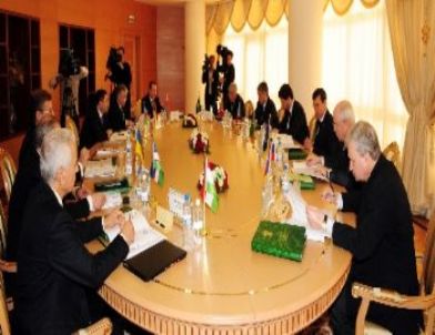 BDT Dışişleri Bakanları Türkmenistan’da Toplandı