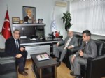 LÜTFI ÇıRAKOĞLU - Gençlik Hizmetleri ve Spor İl Müdürü Şiran’a Çırakoğlu’ndan Ziyaret