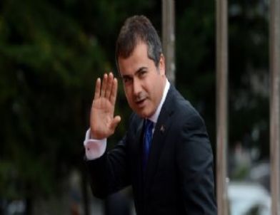 Bakan Kılıç, Spor Şehri Erzurum’a Çıkarma Yapıyor