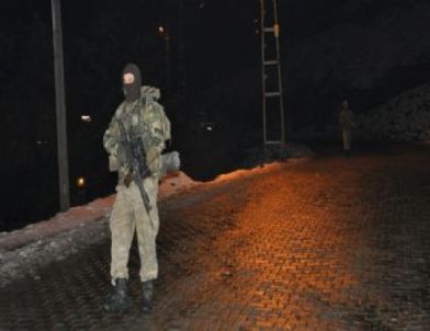 Beytüşşebap’ta Eksi 10 Derecede Askeri Operasyon