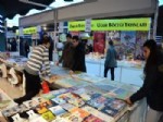 HAKAN ALBAYRAK - Konya Kitap Günleri'ne Kitapseverler Akın Ediyor