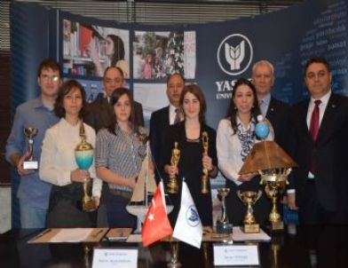 Yaşar Üniversitesi Yeni Hedeflere Koşuyor