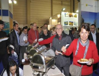 Başkan Altungün’den Turizmcilere Kokteyl