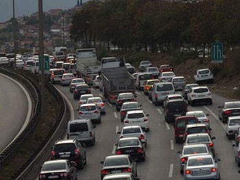 İstanbul'da trafik felç!
