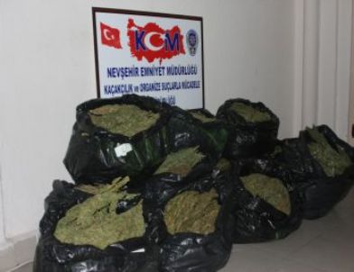 Kayseri-Ankara Karayolunda 74 Kilo Esrar İle Yakalanan 3 Şahıs Tutuklandı