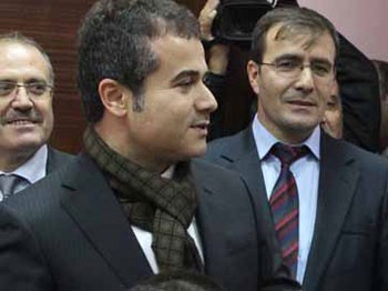 Genç öğretmen Bakanla müdürü karıştırınca...