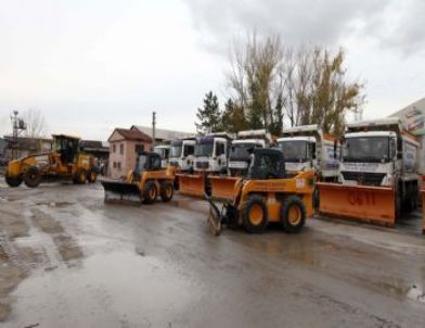 Yenimahalle'de Ekipler Kışa Hazır