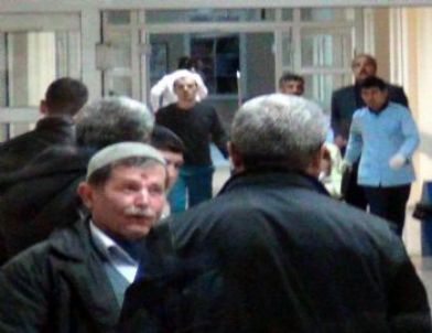 İnşaat Halindeki Caminin Kubbesi Çöktü: 4 Yaralı