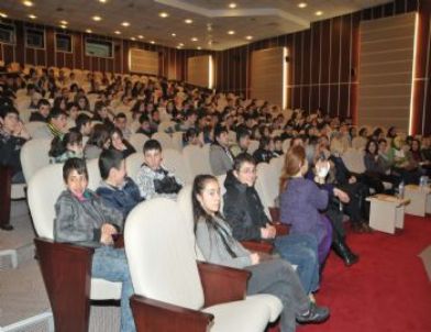 Altındağlı Gençler Mesleğini Seçiyor