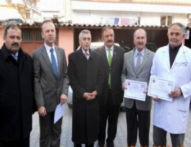 Burhaniye’de Başarıya Kaymakam Ödülü