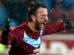 Trabzonspor, Bursaspor'u 2-1 ile geçti