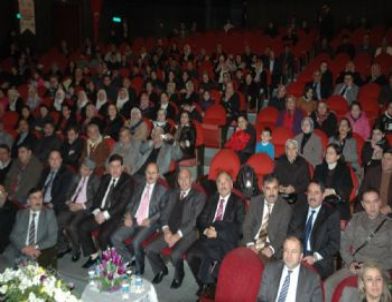 Tarsus'ta Kadın Çiftçiler Yarıştı