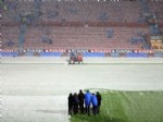 Trabzon Avni Aker Stadyumu Beyaza Büründü